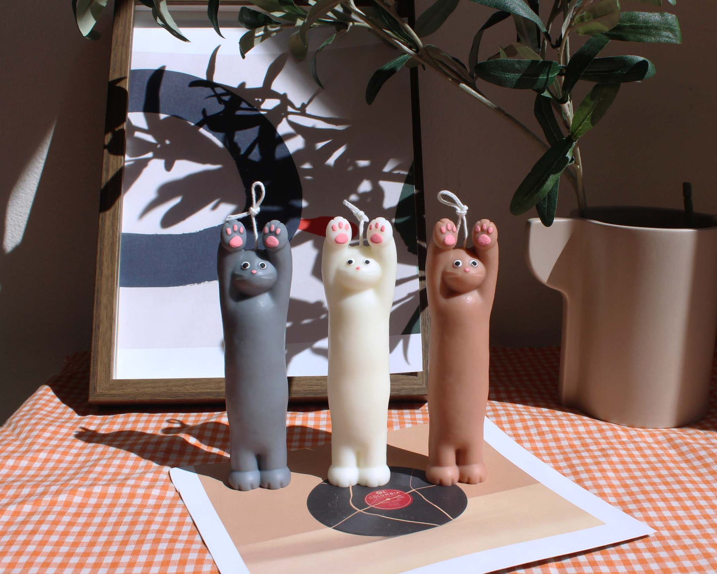 Stretching Cat Candle