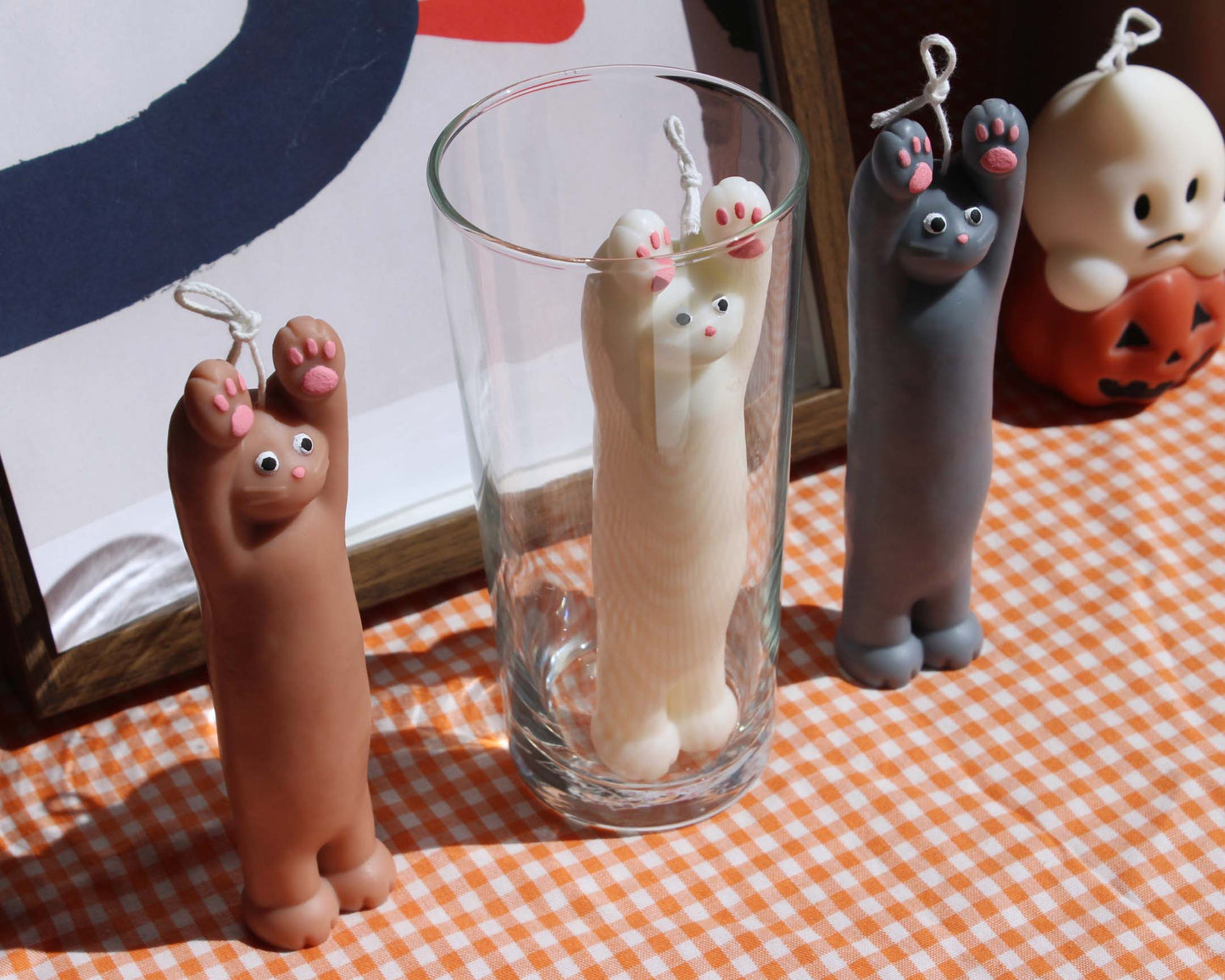 Stretching Cat Candle