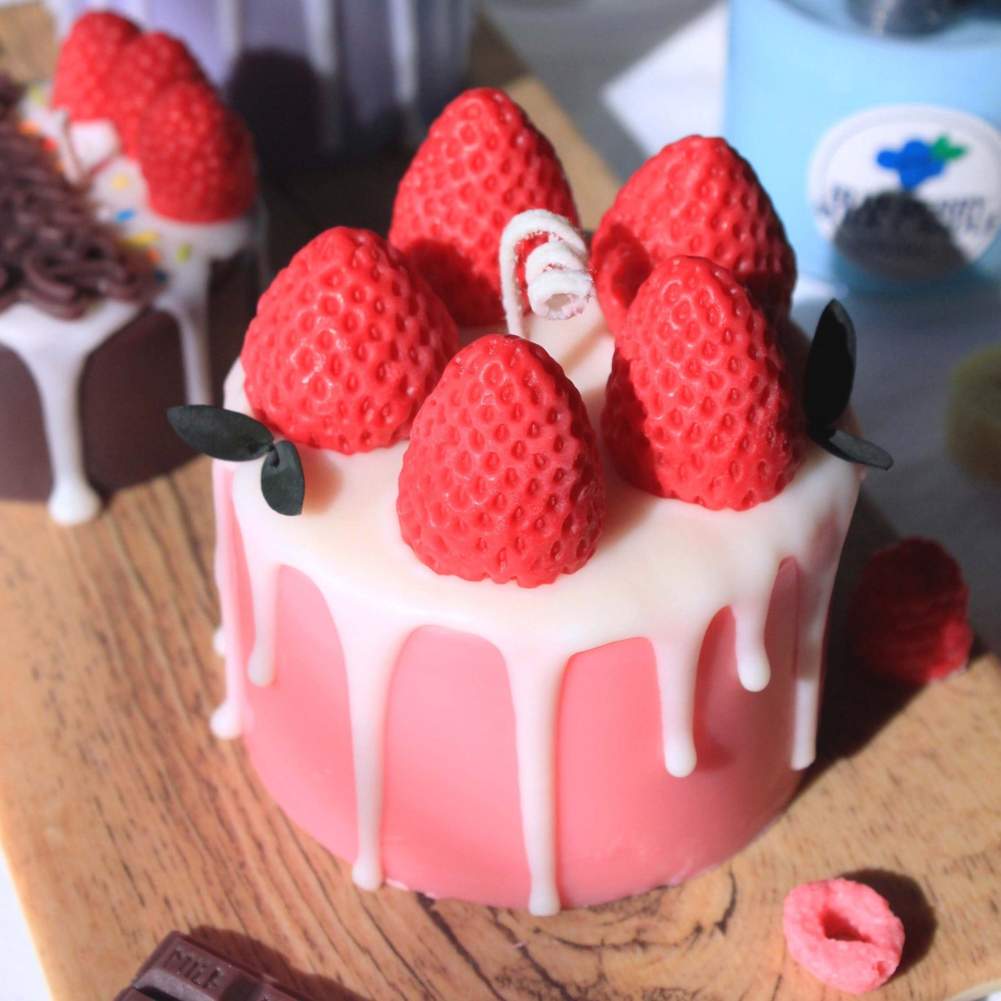 Round Strawberry Cake Candle