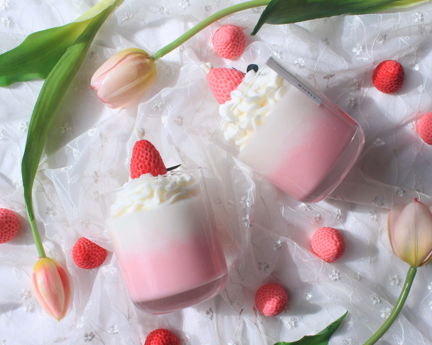 Strawberry Milkshake / Smoothie Candle