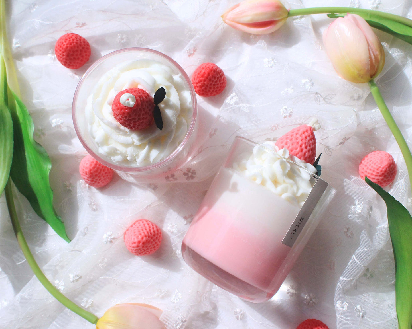 Strawberry Milkshake / Smoothie Candle